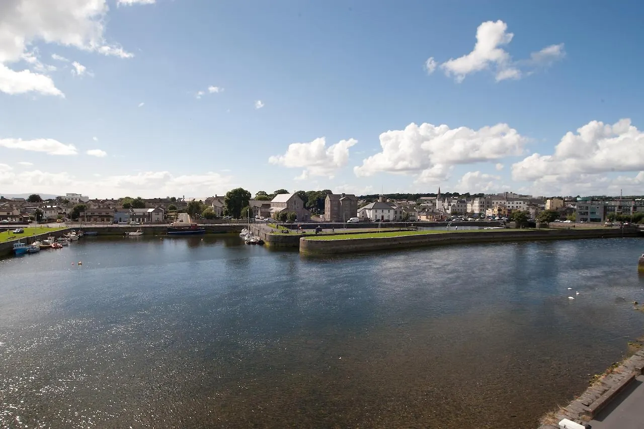 Holiday home The Herons Rest Townhouse B&B Galway